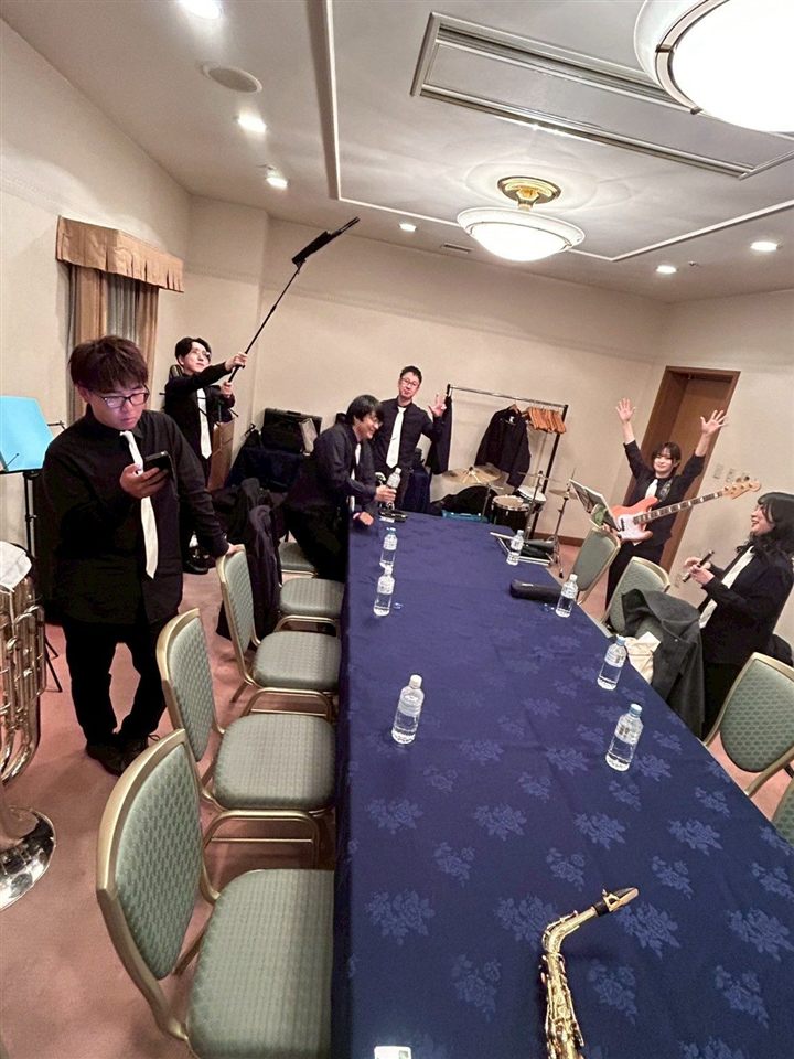イベント出演後のCaskaders集合写真