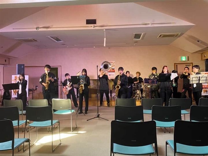 地域イベントに出演する北海道苫小牧市のCaskaders